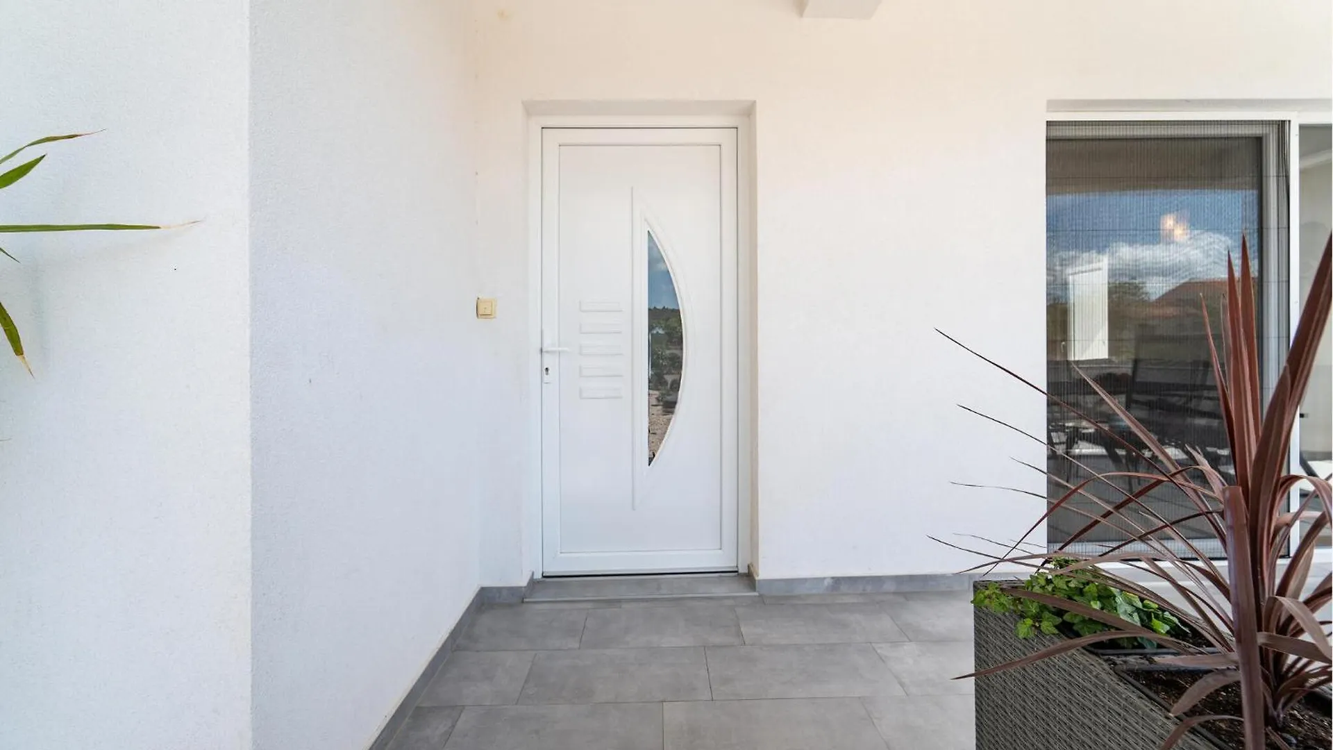 Cozy Home In Glavica With Kitchen Donje Rastane Holiday home