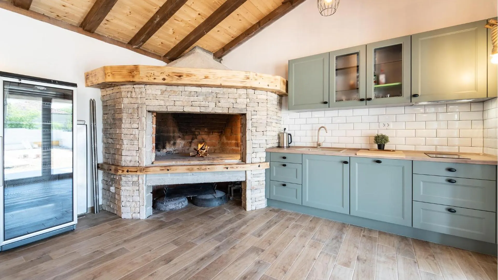 Cozy Home In Glavica With Kitchen Donje Rastane Holiday home